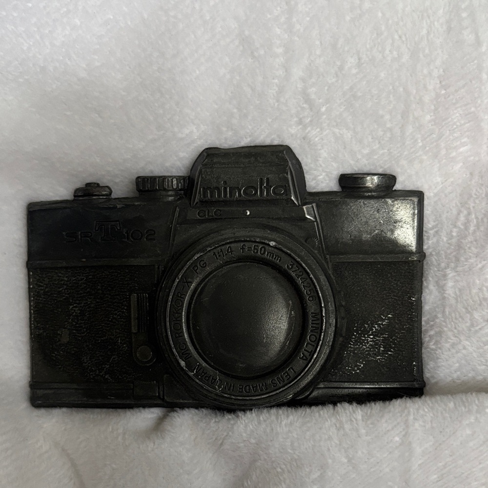 SR-T 102 Black Camera Replica Belt Buckle